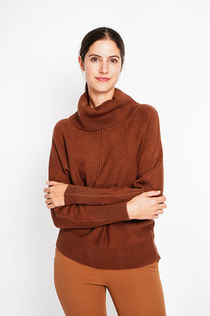 Nervous ball neck sweater with batwing sleeves