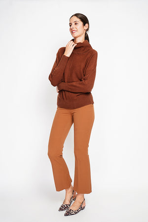 Nervous ball neck sweater with batwing sleeves