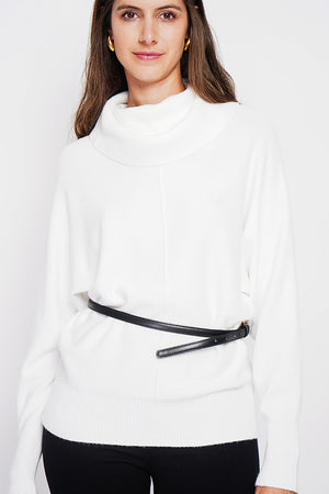Nervous ball neck sweater with batwing sleeves
