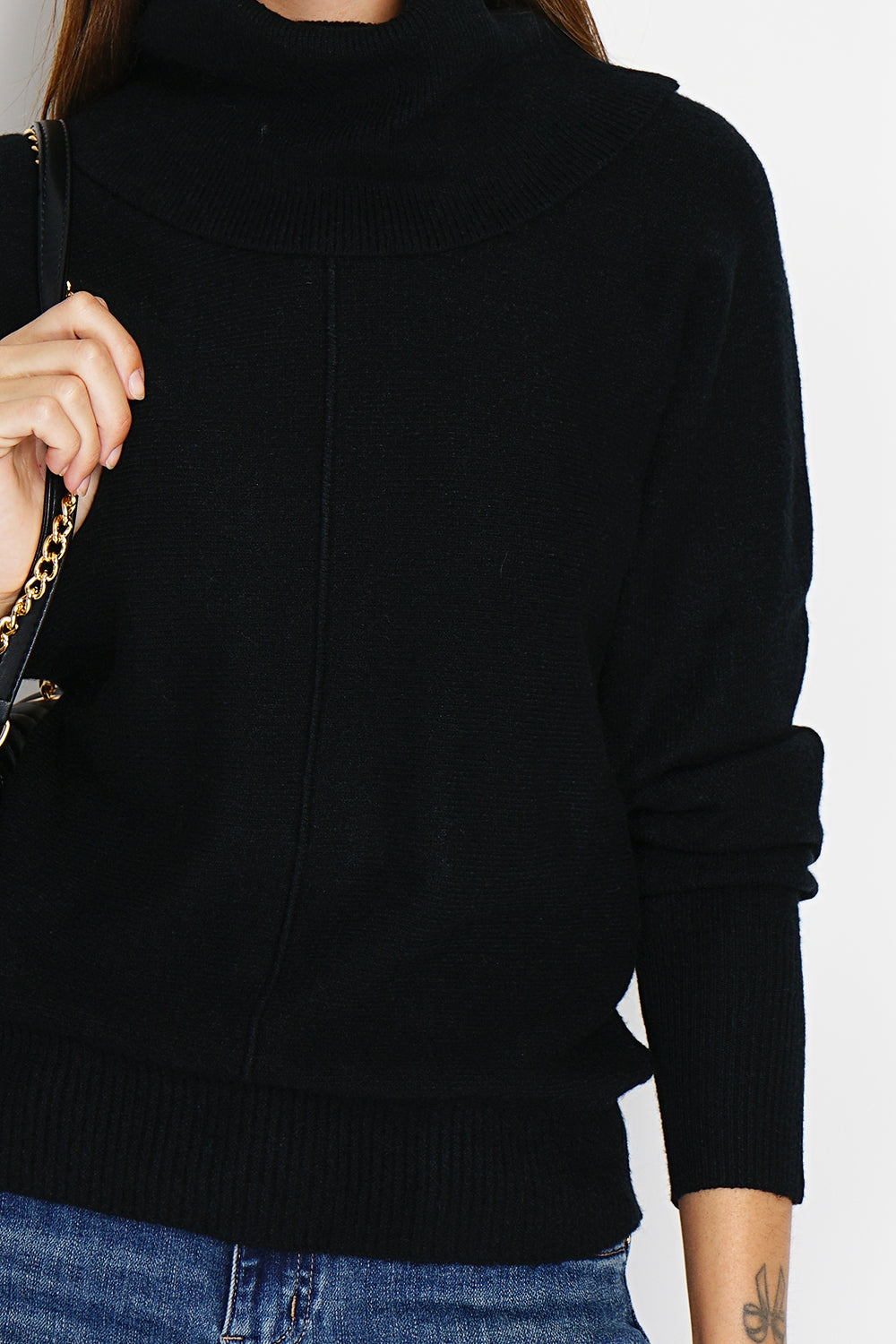 Pull col boule nervuré manches chauve-souris – Noir – Assuili
