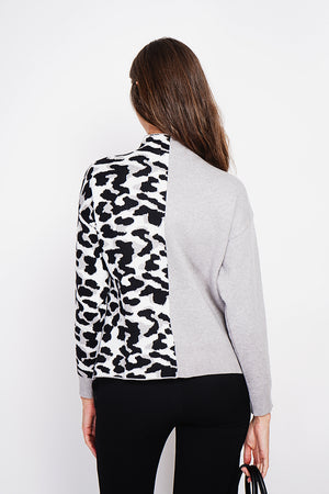 Leopard turtleneck sweater Oversized fit with long sleeves