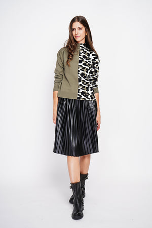 Leopard turtleneck sweater Oversized fit with long sleeves