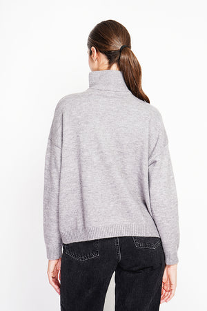 Oversized Cable Zip Trucker Sweater with Long Sleeves