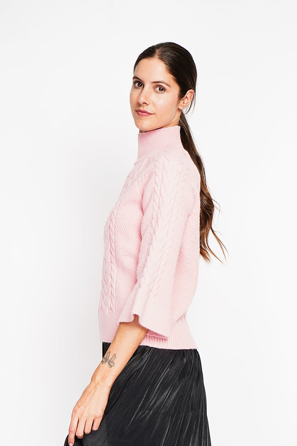 Pull col montant torsadé manches mousquetaire – Vieux rose – Assuili