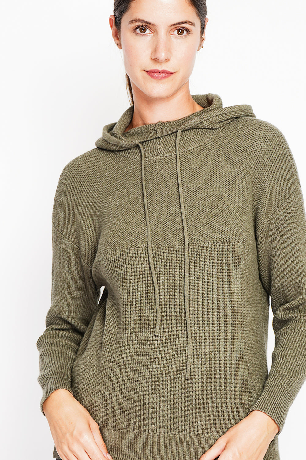 Oversized fit long sleeve hoodie – Khaki – Assuili