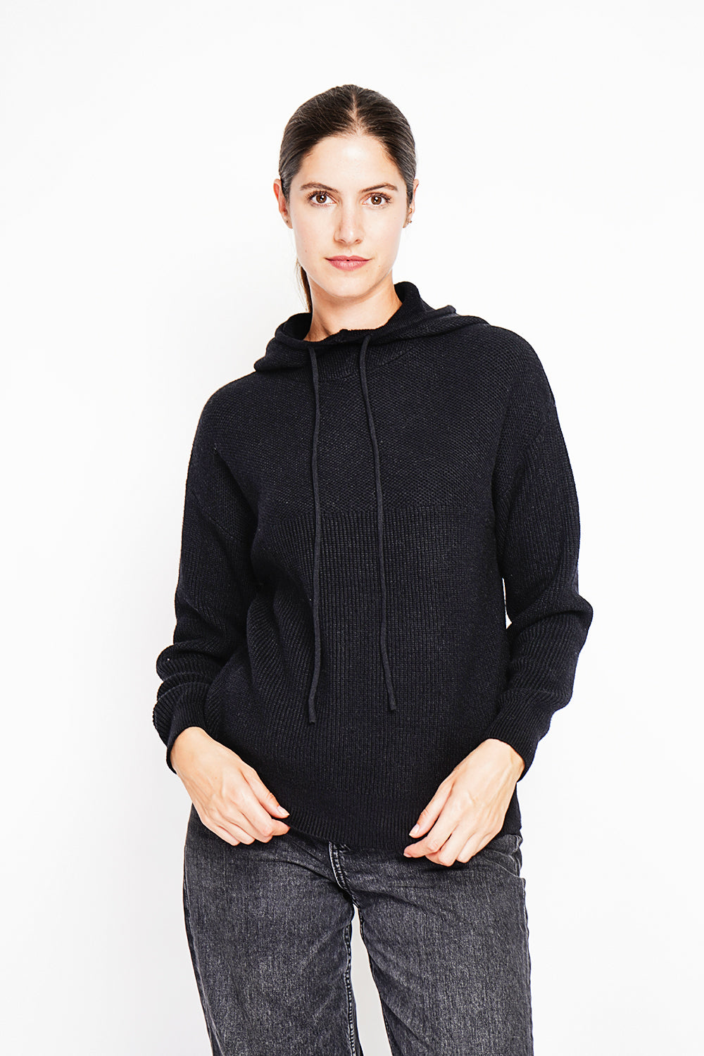 Oversized fit long sleeve hoodie – Black – Assuili