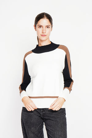 Oversized tri-color high neck sweater with long sleeves