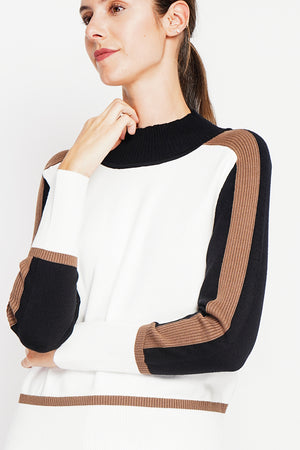 Oversized tri-color high neck sweater with long sleeves
