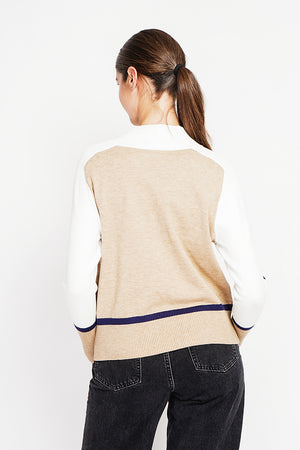 Oversized tri-color high neck sweater with long sleeves