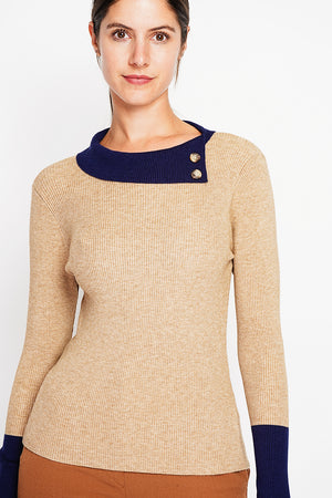 High neck sweater with buttons on the collar and long sleeves