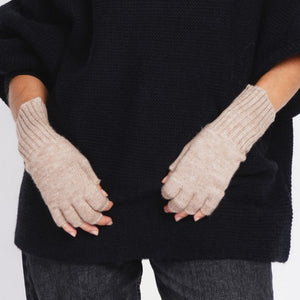 Mixed glove mittens