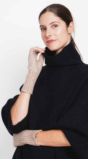 Mixed glove mittens
