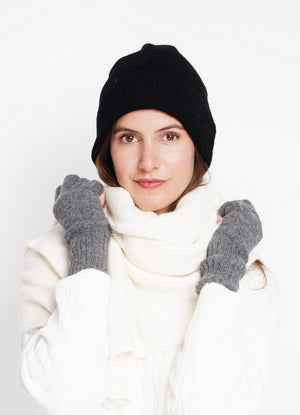 Mixed glove mittens