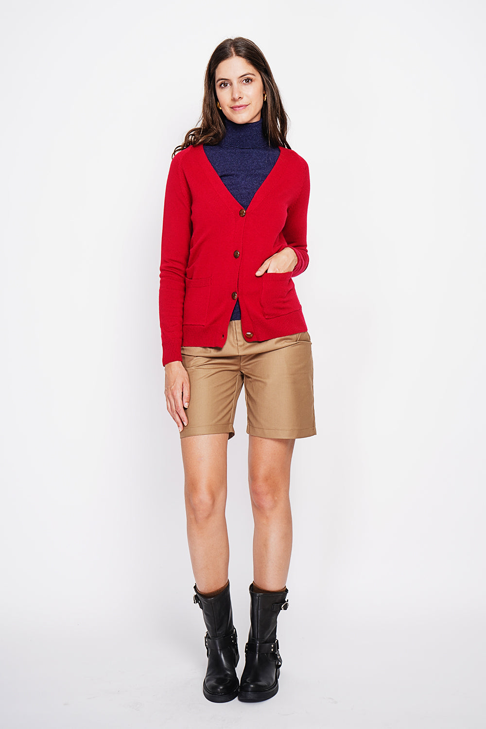 Fancy buttoned v-neck oversized fit vest with long sleeve pockets