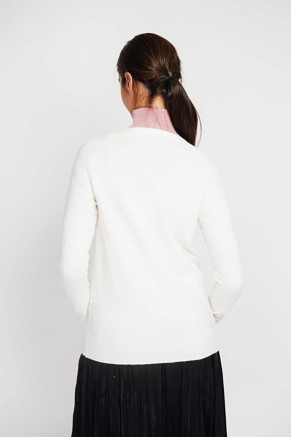 Fancy buttoned v-neck oversized fit vest with long sleeve pockets