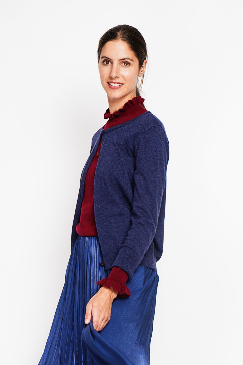 Fancy buttoned crew neck vest with long sleeves