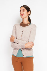 Fancy buttoned crew neck vest with long sleeves
