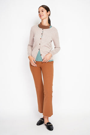 Fancy buttoned crew neck vest with long sleeves