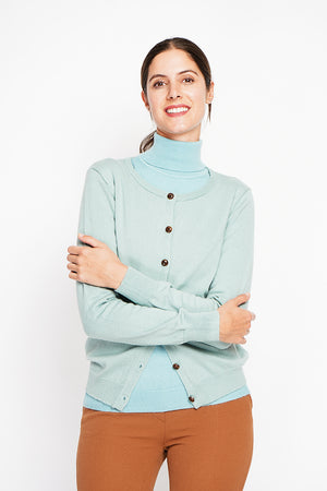 Fancy buttoned crew neck vest with long sleeves