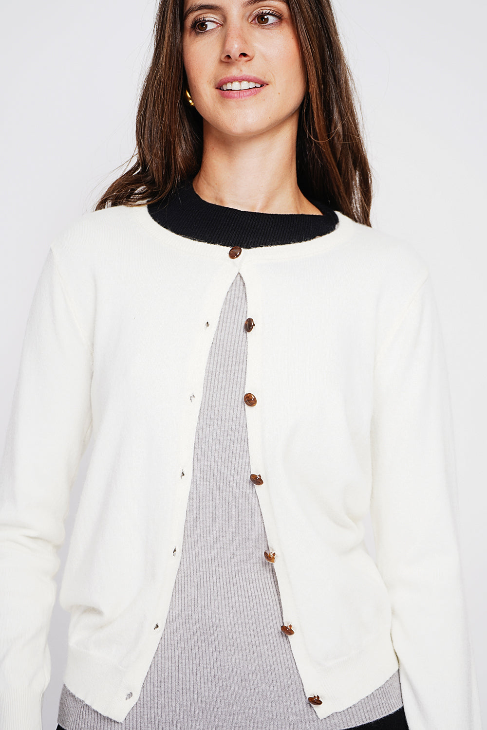 Fancy buttoned crew neck vest with long sleeves