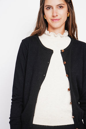 Fancy buttoned crew neck vest with long sleeves