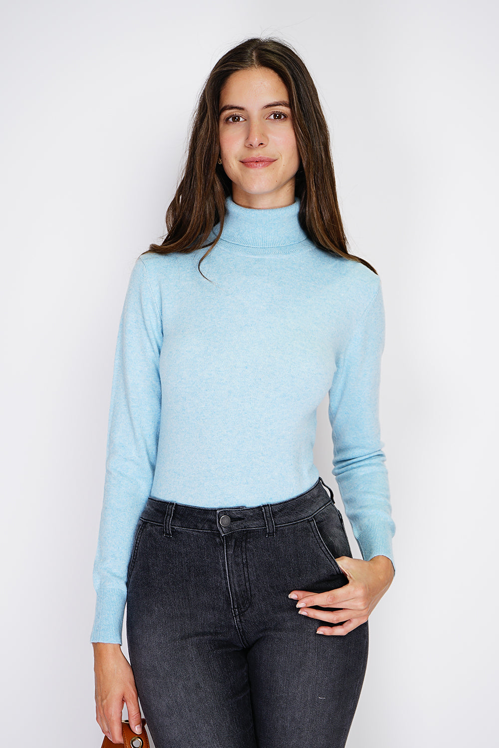 Classic long-sleeved turtleneck sweater in 2-ply knit – Sky blue – Assuili