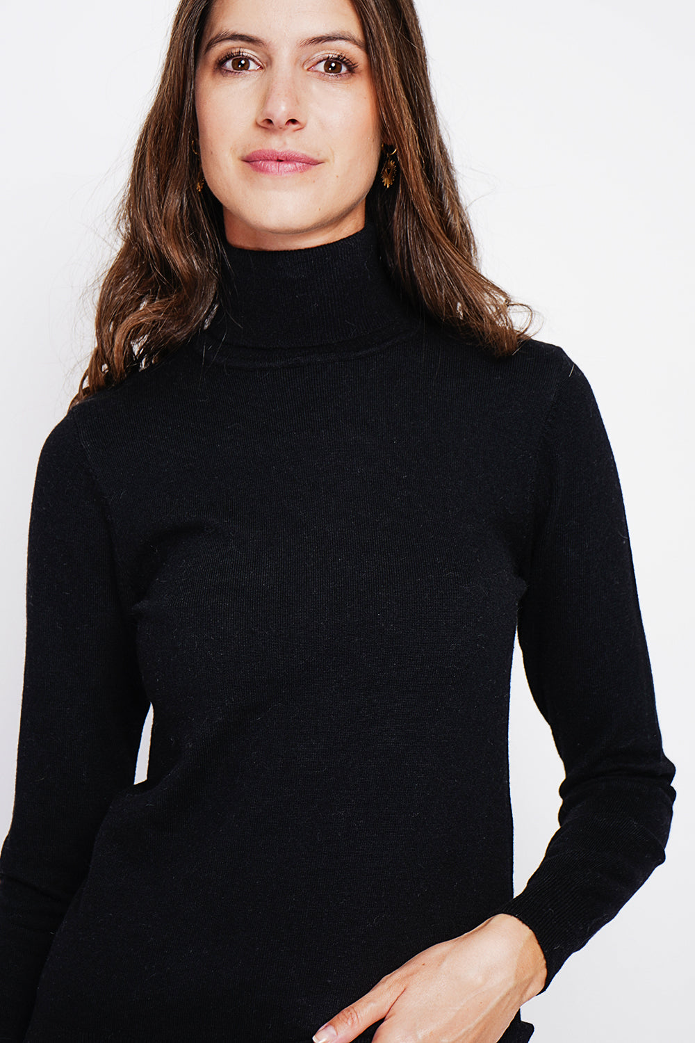 Classic long-sleeved turtleneck sweater in 2-ply knit – Black – Assuili