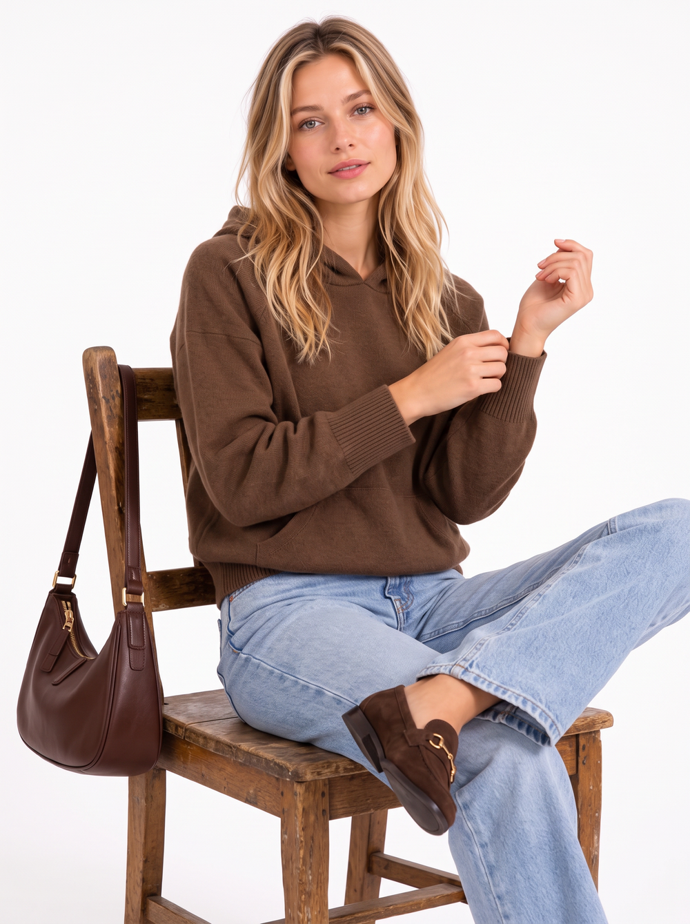 Pull à capuche oversize poche poitrine
