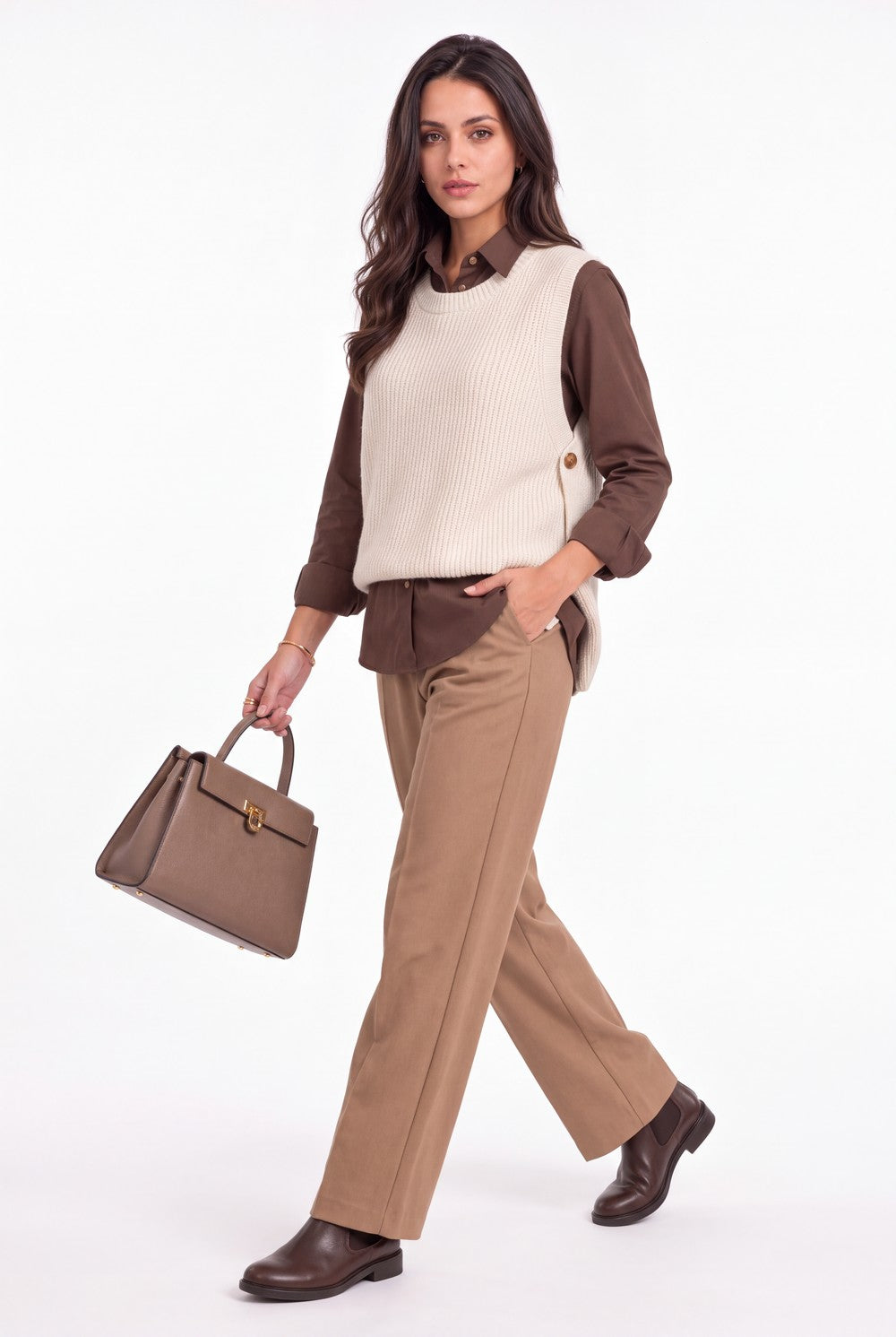 Pull sans manches boutonné sur les côtés – Crème – Assuili