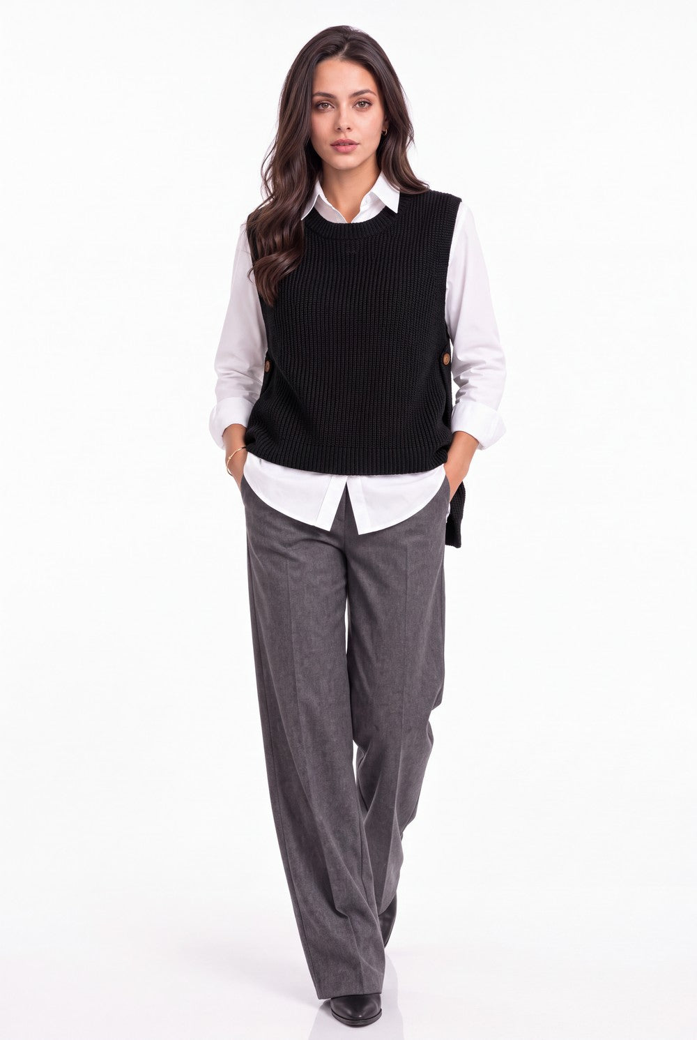 Pull sans manches boutonné sur les côtés – Noir – Assuili