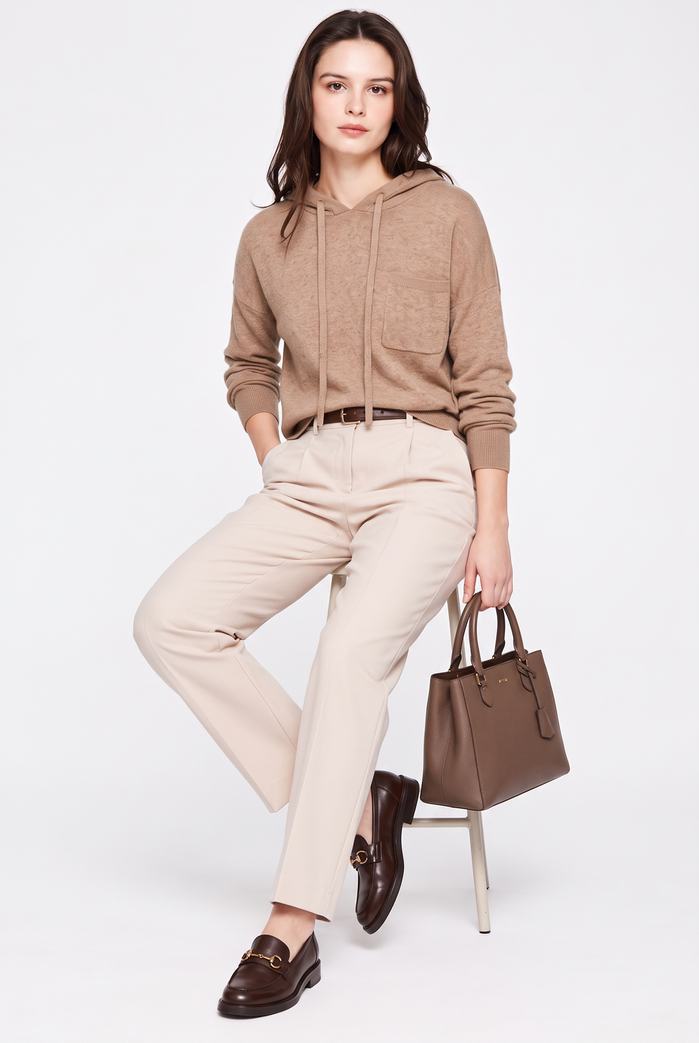 Oversized hooded sweater, long sleeves, 2-ply – Camel – Assuili