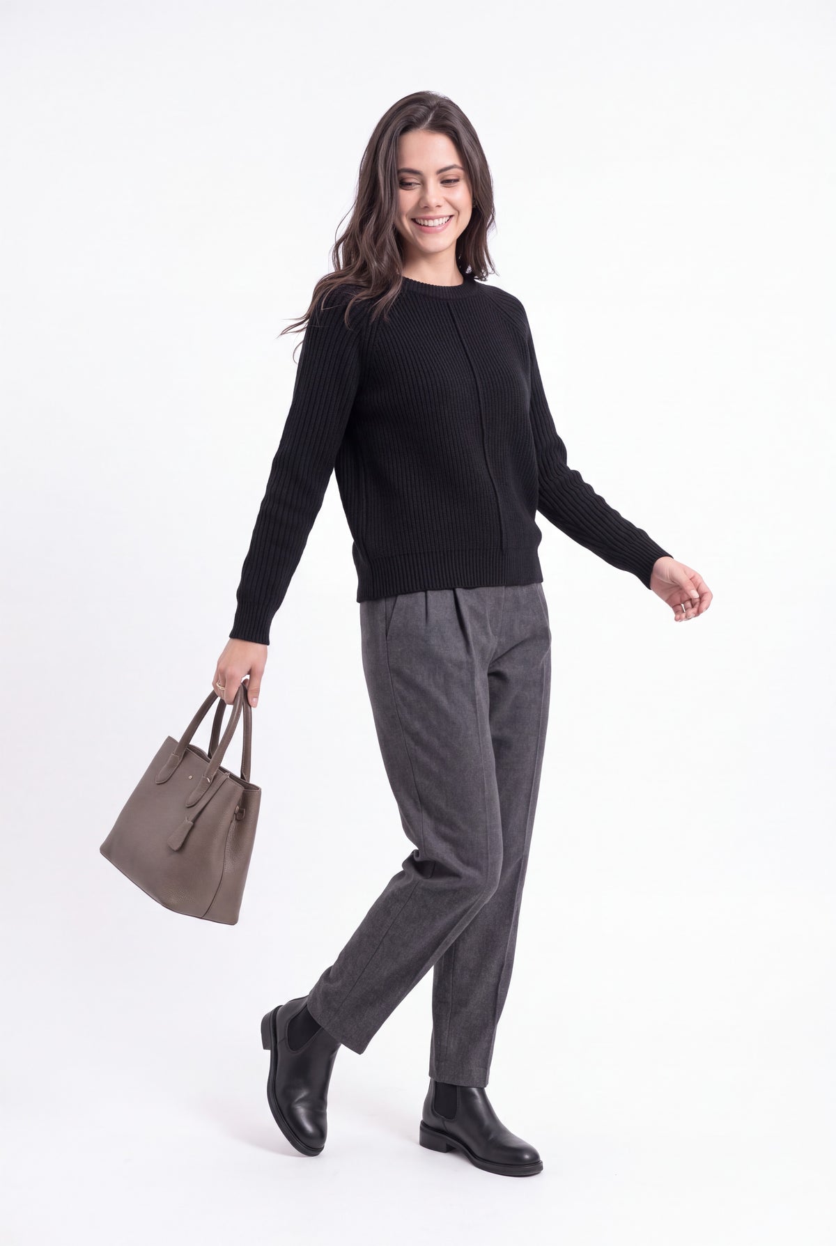 Crew neck sweater, long ribbed sleeves, 2-ply – Black – Assuili