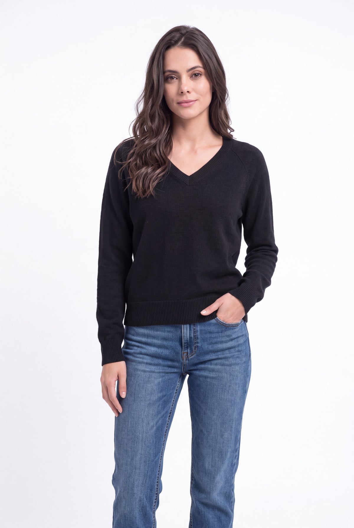 Pull col V manches raglan – Noir – Assuili