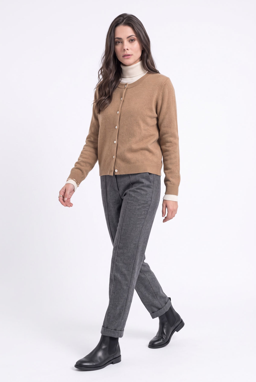 Two-tone, double-neck cardigan with long sleeves – Camel – Assuili