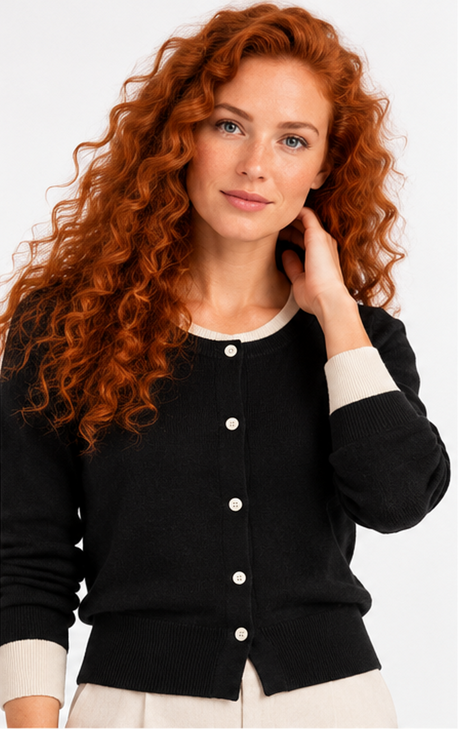 Two-tone, double-neck cardigan with long sleeves