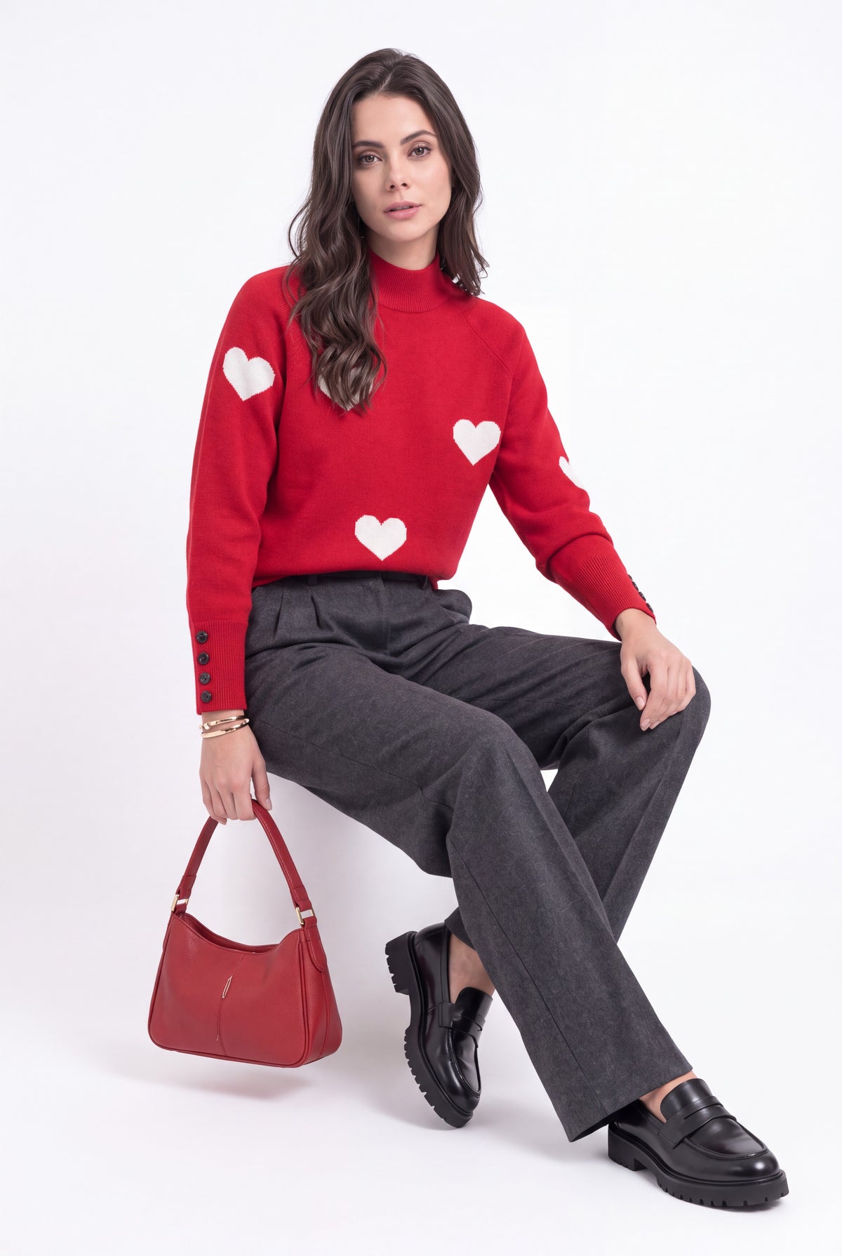 Pull col montant oversize motif cœur – Blanc cassé – Assuili