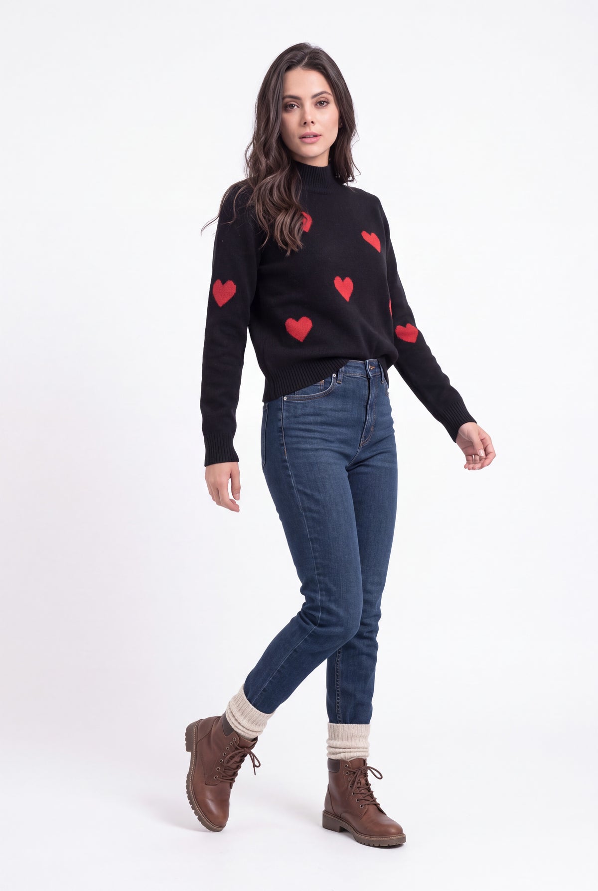 Pull col montant oversize motif cœur – Noir – Assuili