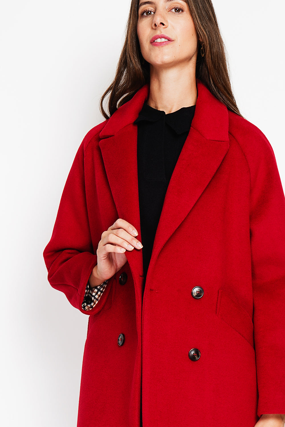 Oversized double-breasted coat with long sleeves and pockets, lined with print