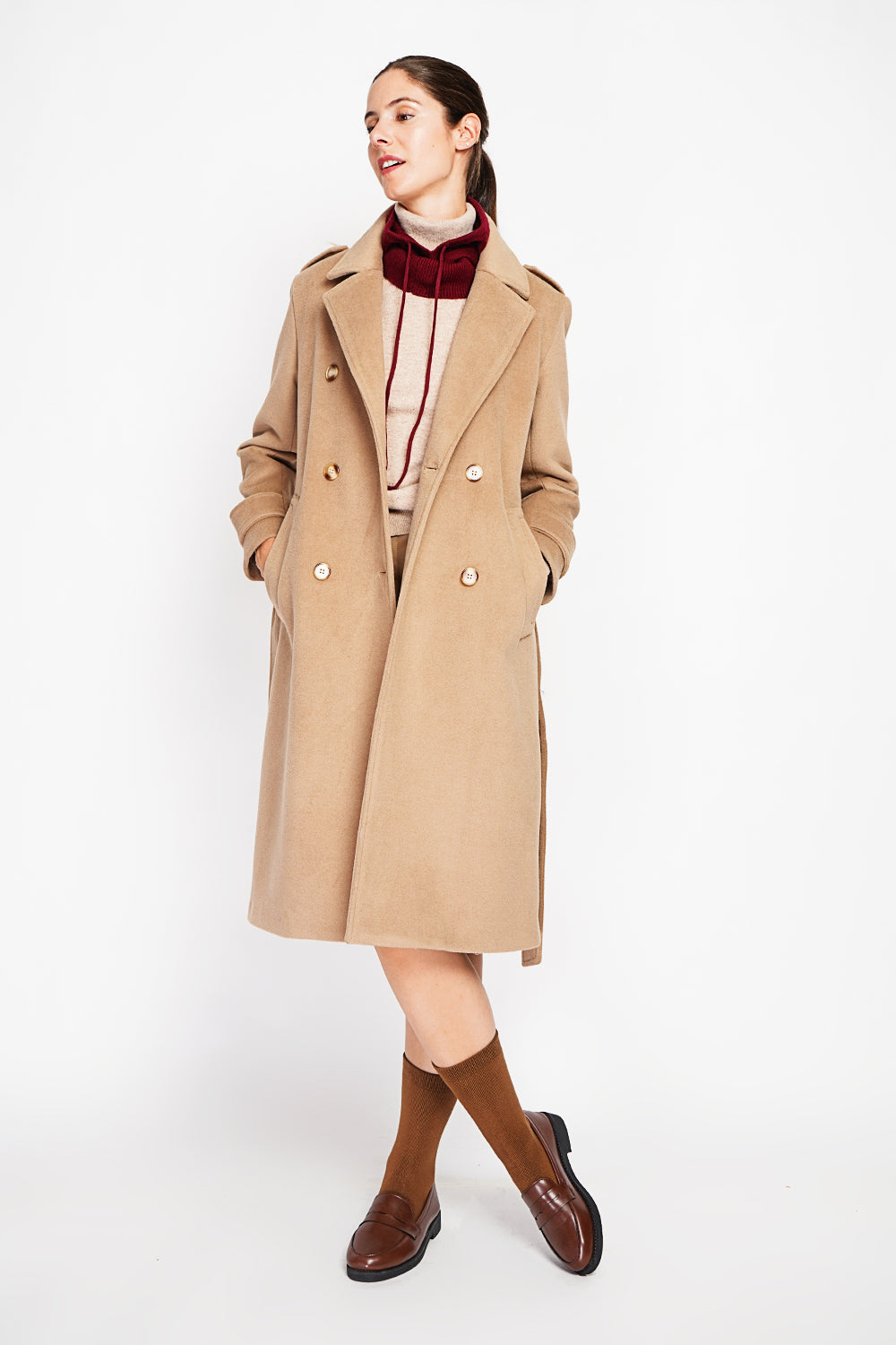 Manteau long ceinturé col tailleur – Nougat – Assuili
