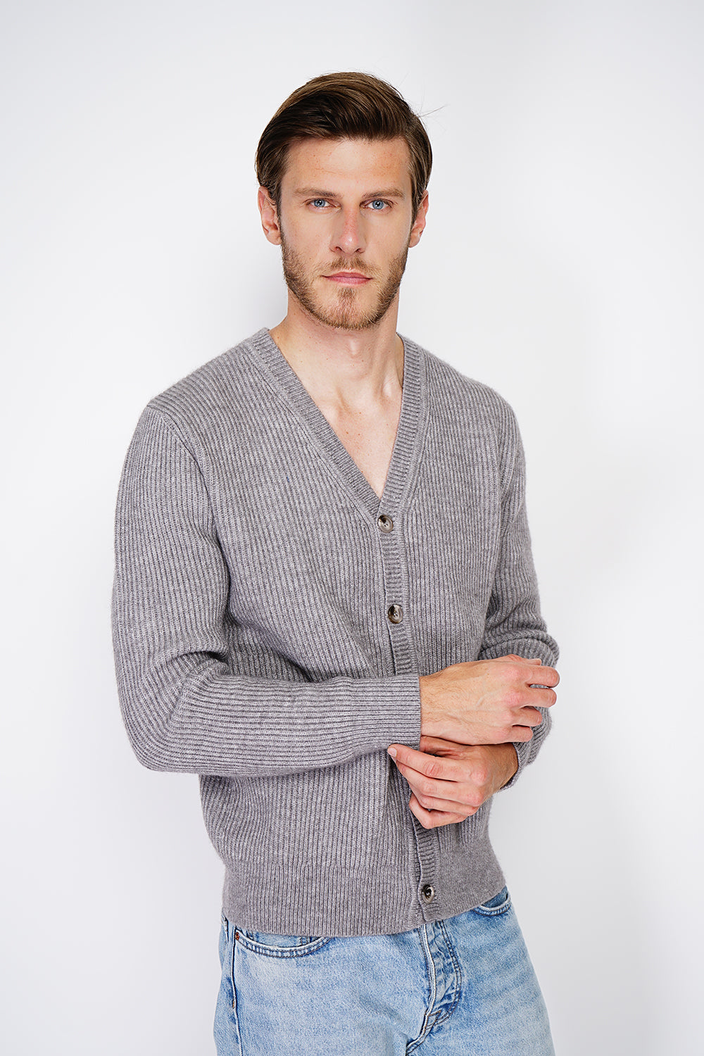 Wide ribbed crew neck long sleeve cardigan