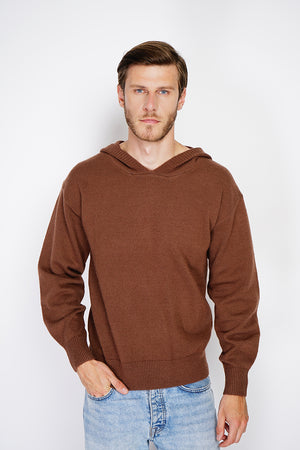 Wide, long-sleeved ribbed hooded sweater