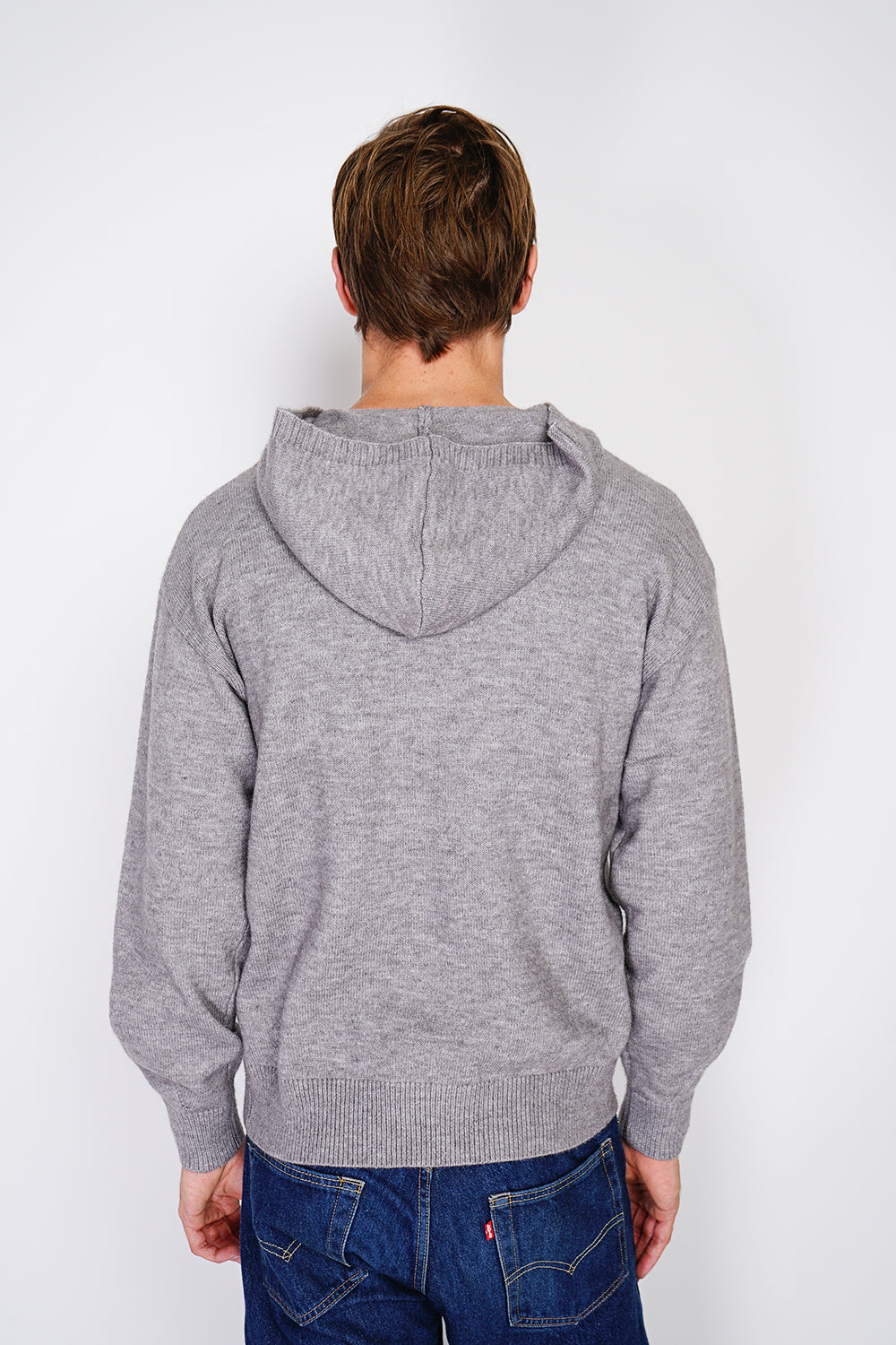 Wide, long-sleeved ribbed hooded sweater