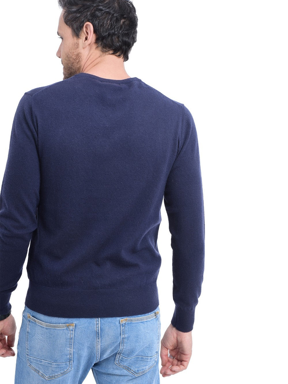 Classic V-neck sweater with long sleeves knitting in 2 threads