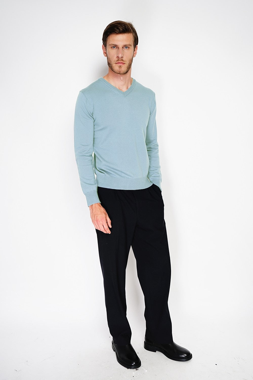 Classic V-neck sweater with long sleeves knitting in 2 threads