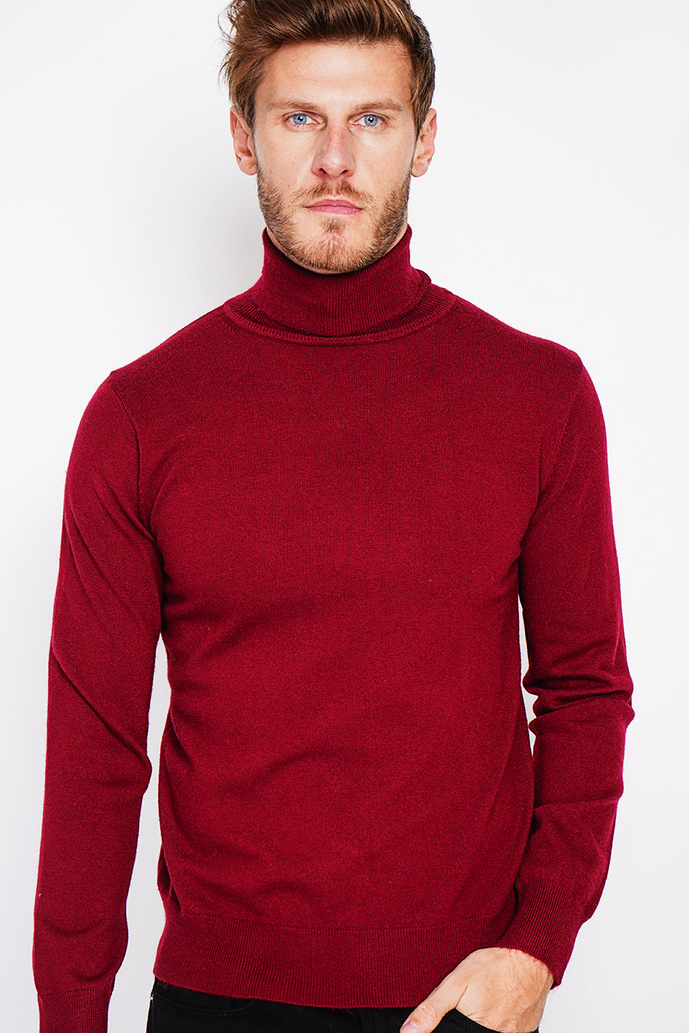 Classic turtleneck sweater with long sleeves knit in 2 threads