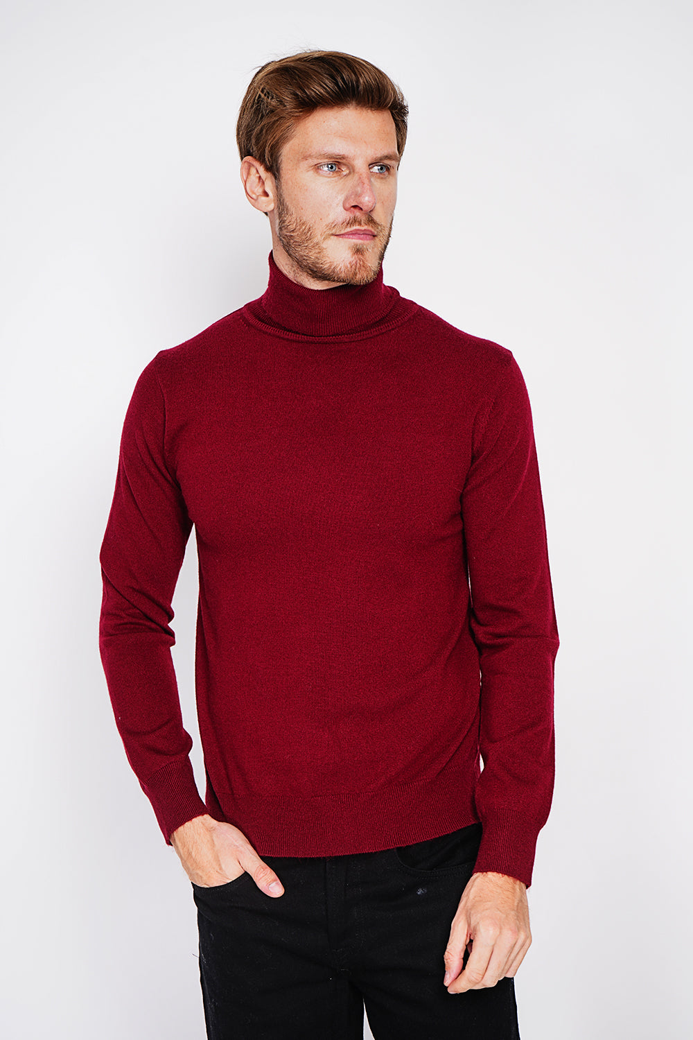 Classic turtleneck sweater with long sleeves knit in 2 threads