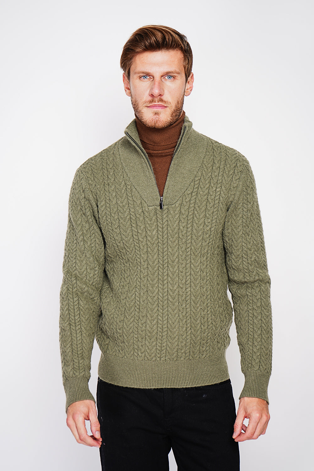 Fancy knit zipped trucker neck sweater with long sleeves