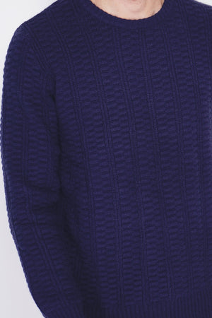 ROUND COLLAR SWEATER WITH BLACKBERRY KNITTING