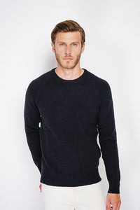 ROUND COLLAR SWEATER WITH RAGLAN SLEEVES