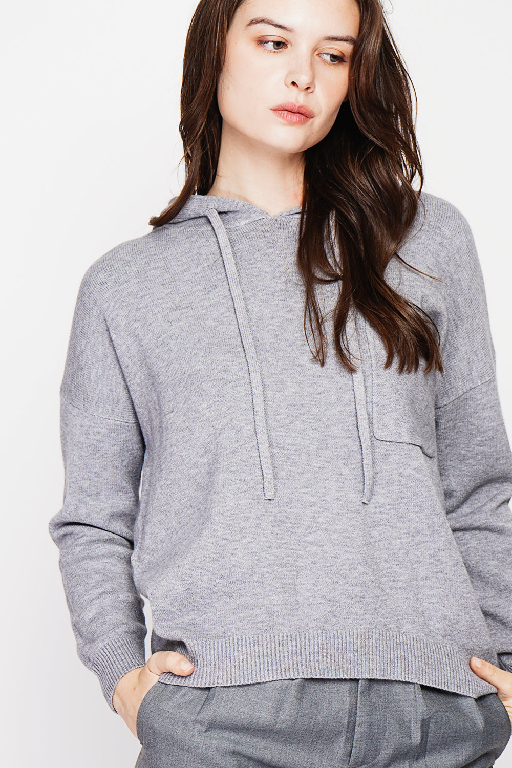Long-sleeved chest patch pocket hoodie – Grey – C&Jo